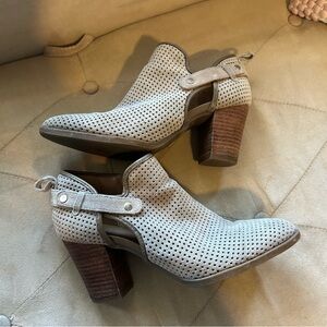 Franco Sarto Women’s 8.5 Dale 2 Taupe Perforated Suede Leather Booties